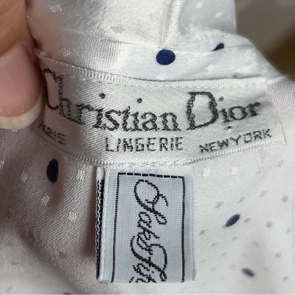 Christian Dior Elegant White Polka Dot Robe w pockets made in USA Sz small - Picture 8 of 9